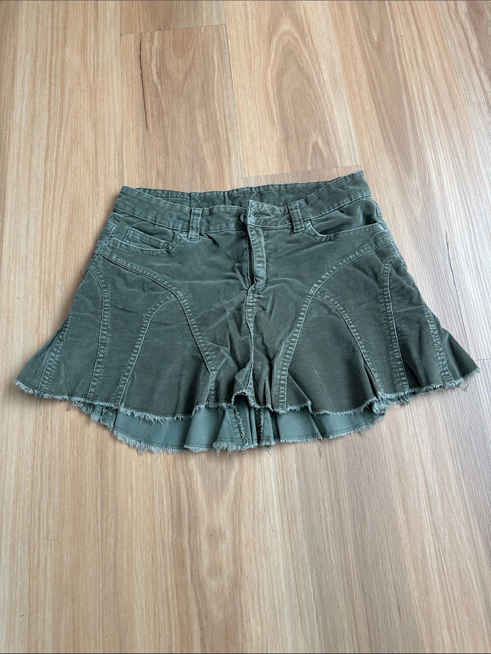 Layered Olive Green Mini Skirt - Casual Flared Silhouette